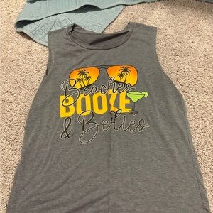 Gray Sleeveless Women’s Top with Graphic Print
